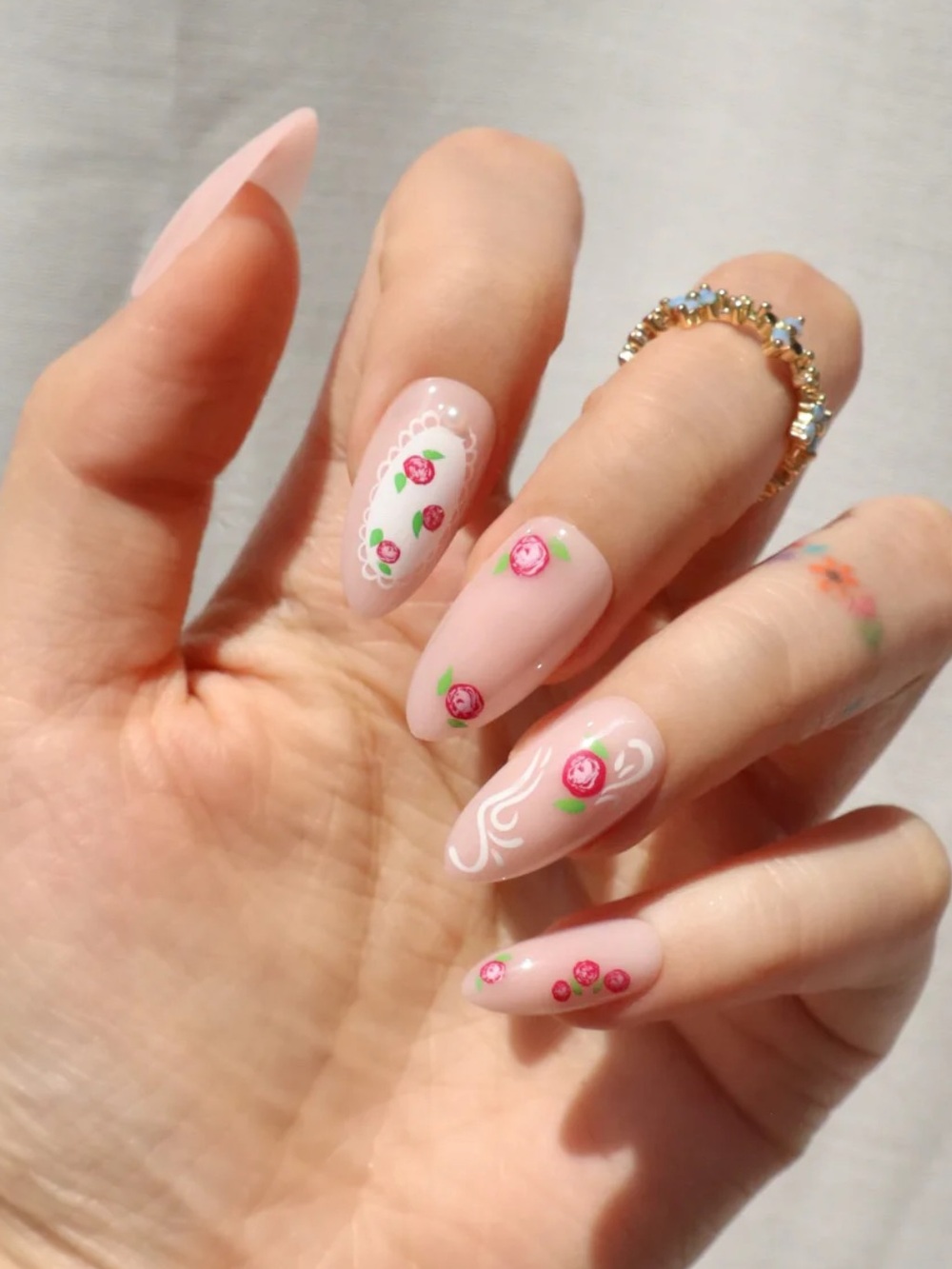 Nail reformation press-on Medium almond